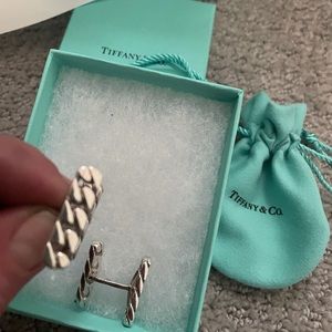 Tiffany & Co. Cufflinks in sterling silver . Cuff links